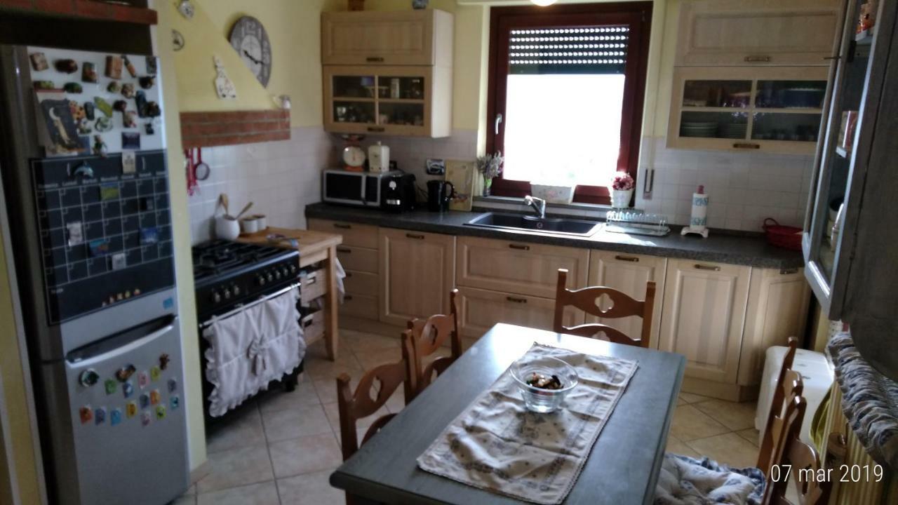 Residenza Montevile Di Spaccini Gabriella Apartment